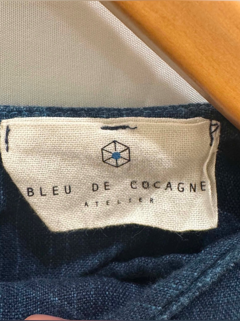 Bleu De Cocagne Atelier French Luxury Navy Long-Sleeve 100% Linen Top Women S View 3